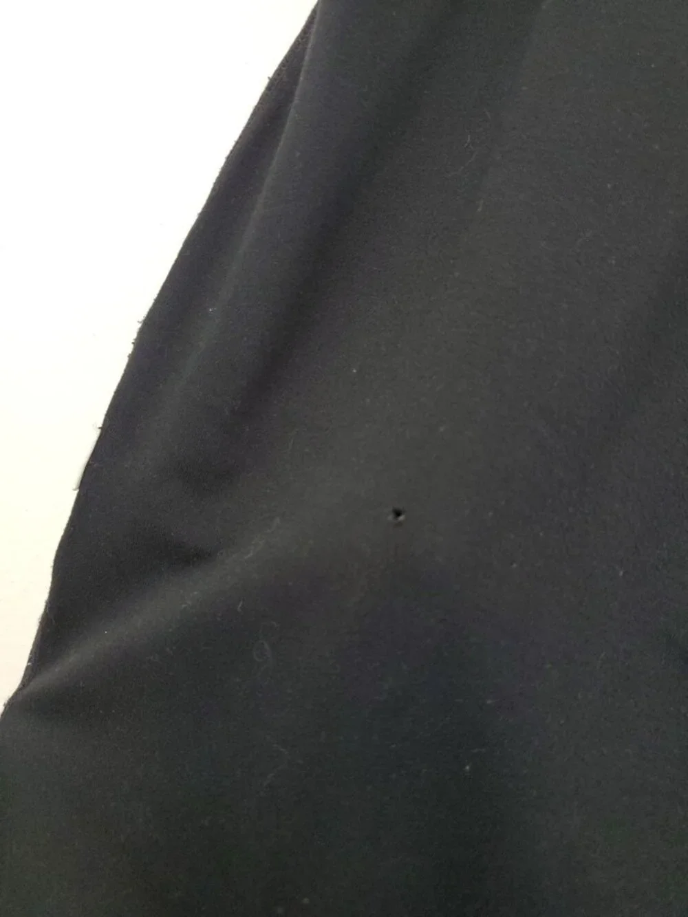 Vuori Performance Jogger in black, pull on with drawstring - Picture 9 of 12